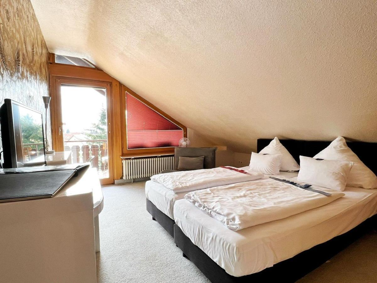 Hotel Hellers Twenty Four I -24H-Check-In- Friedrichshafen Exterior photo